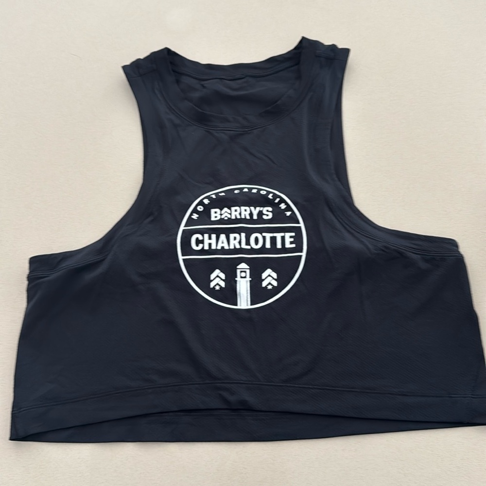 Lululemon x Barry’s lululemon tank size 8